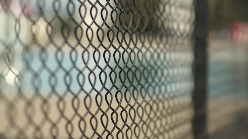 Chain link security fence