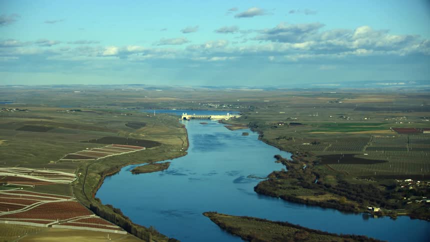 Wide shot of Ice Harbor Dam on the Lower Snake River, the last of four dams on the Lower Snake River that have a big impact on Salmon migration cycles and could be breached