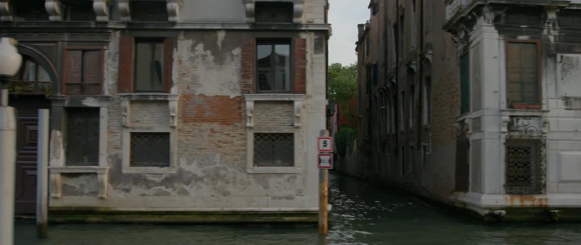 Water city buildings during the day