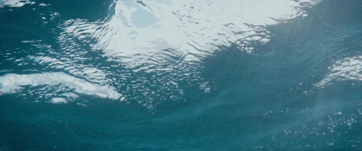 The water moves above the water