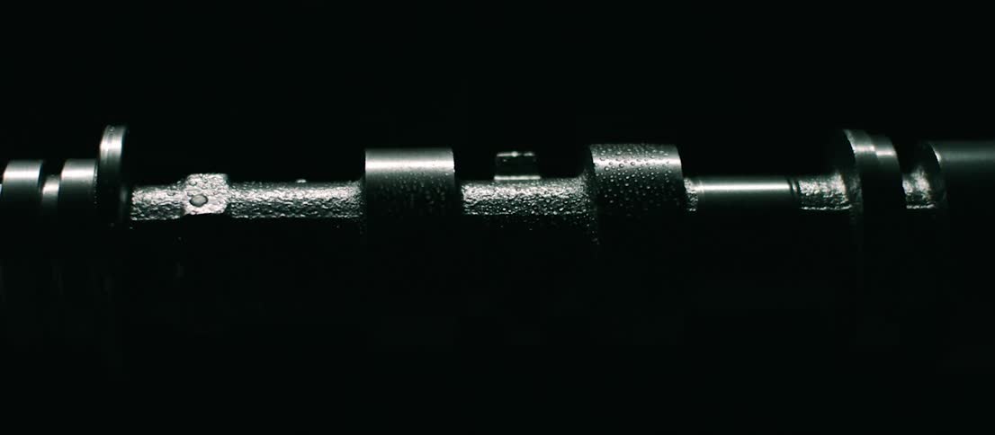 A camshaft rotating in a room