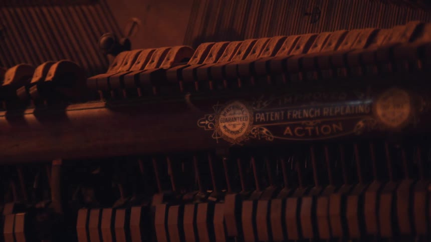 Keys on the inside of a piano moving