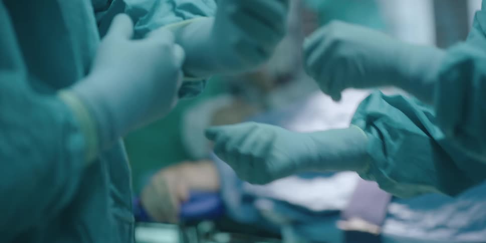 Doctors are getting their equipment on in the hospital