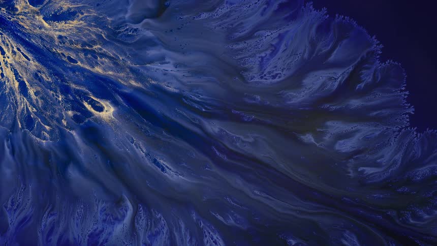 A view of water flowing from underwater