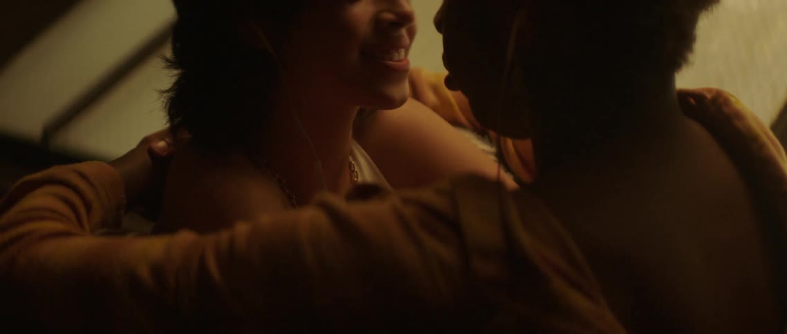 A boyfriend and girlfriend kissing