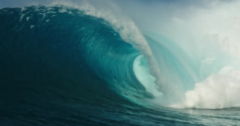 Barreling wave in south pacific