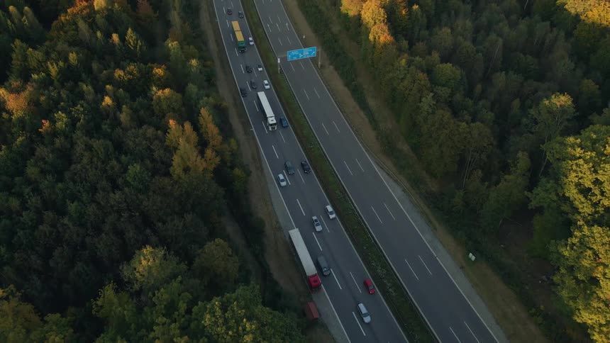 One side of the highway has traffic