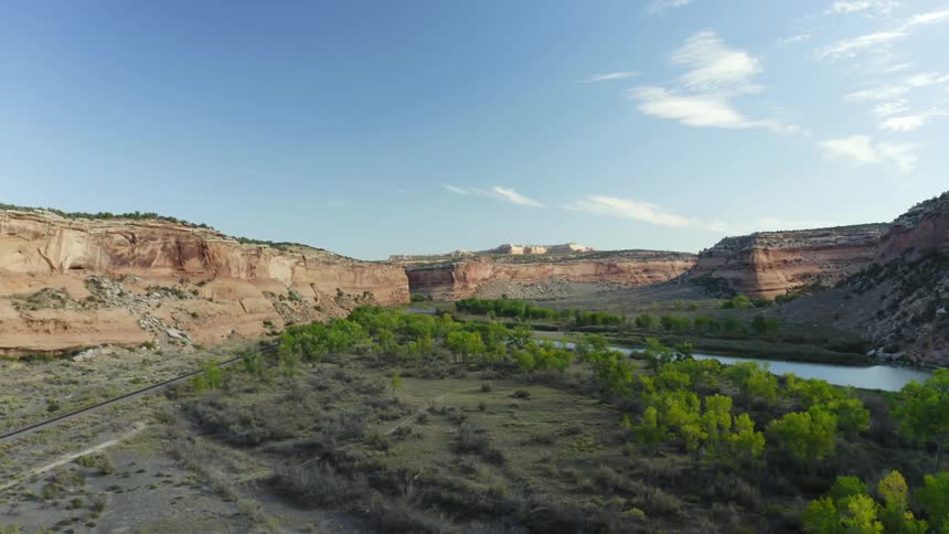 The river runs through the canyon