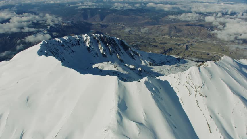 Hyper lapse revealing summit of Mount St Helens exploded crater