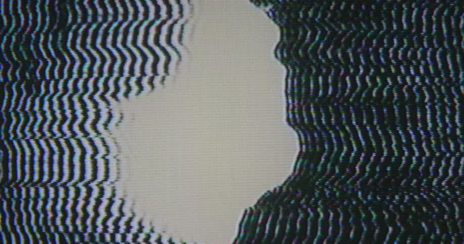 Static lines of light move around changing shapes