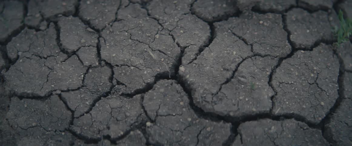 The gravel is covered in cracks