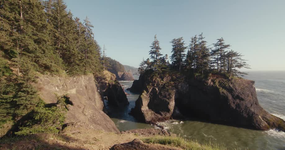 Water waves are moving towards the coast in spring