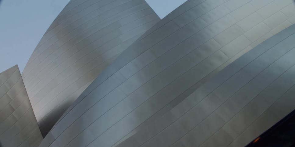 Twisting around modern building