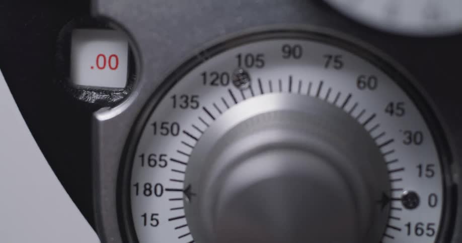 Phoropter Dials