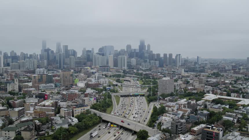 Busy traffic in and out of Chicago