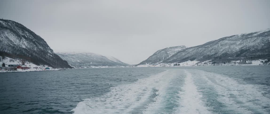 Water rippling on a mountain lake on a winter day