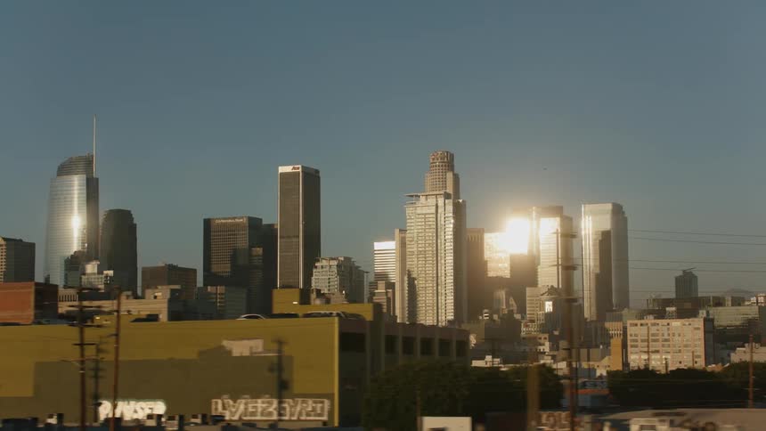 A view of buildings in a city