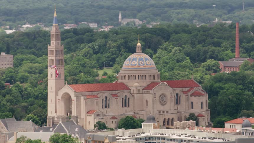 A large church is near the town