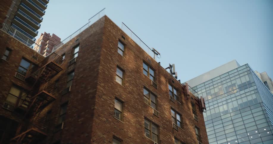 A view of buildings in a city