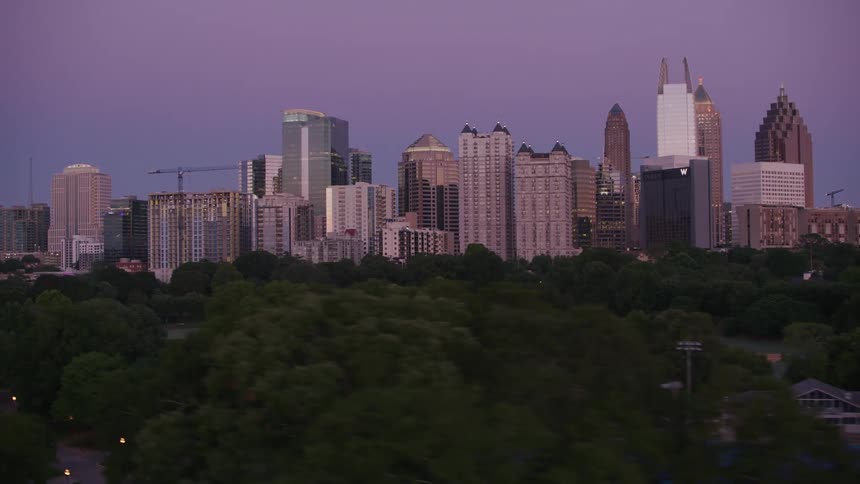 A view of a skyline of buildings in a big city