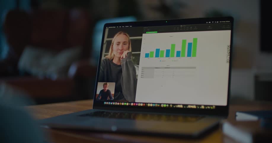 People are talking on a video conference