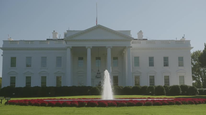 The fountain and garden on the white house south lawn