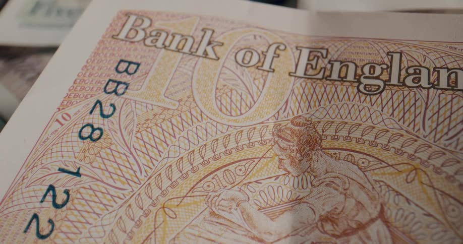 Close up of the artwork and details of an england bank note
