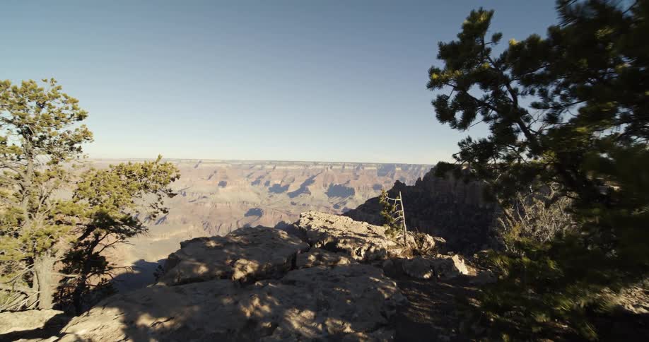 A view of the grand canyon
