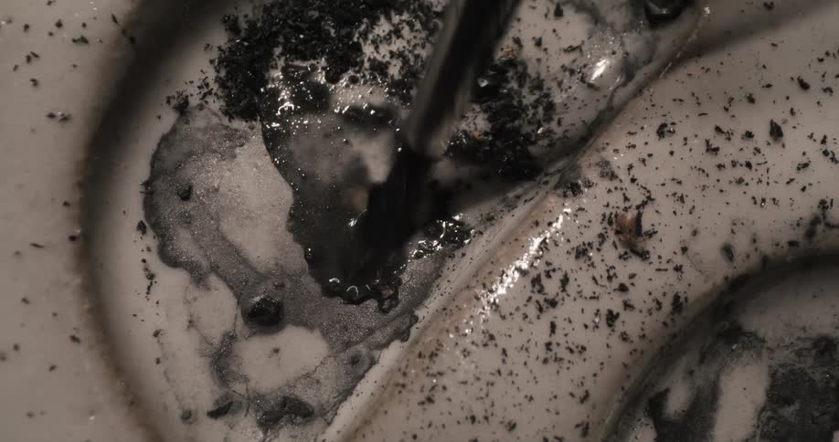 Artists mixed ground pigment with medium on brush