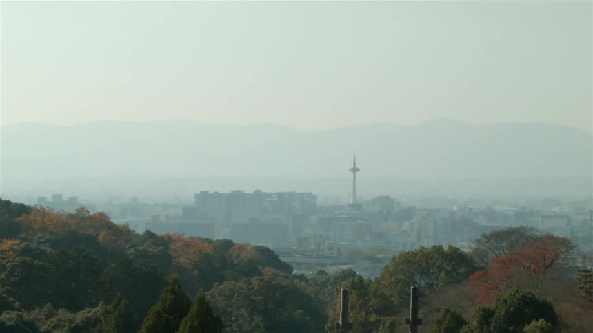 A city on a foggy day