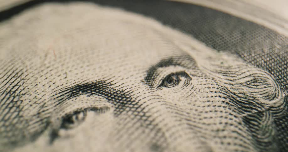 Small lines form image on american paper money