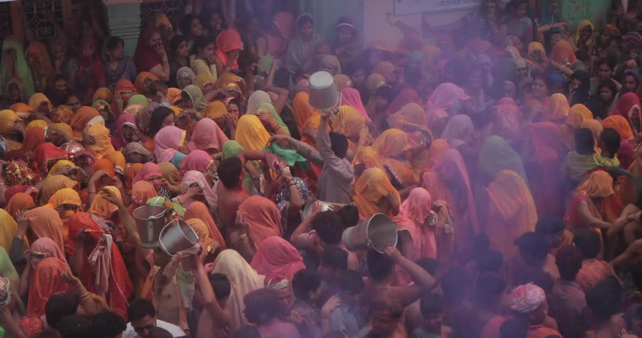 A crowd of people dancing