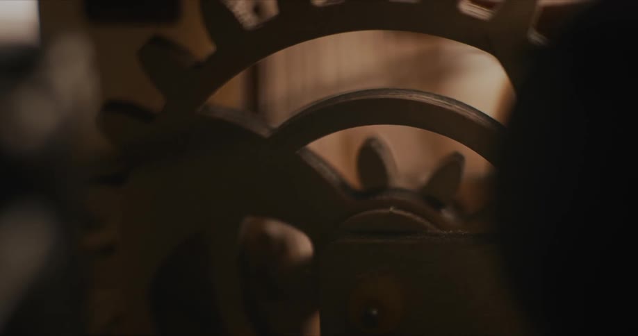 Large gears and wheels on machine turn