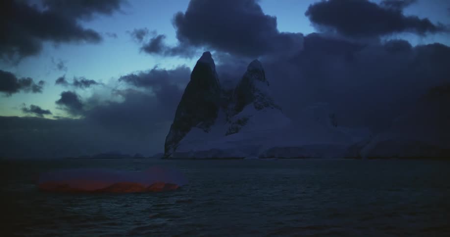 A frozen coastline in the arctic