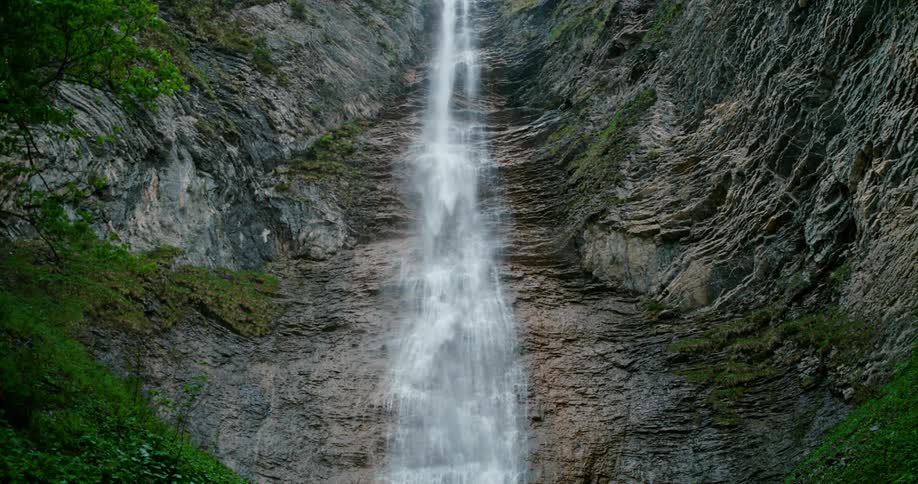 The waterfall is a small stirp of water