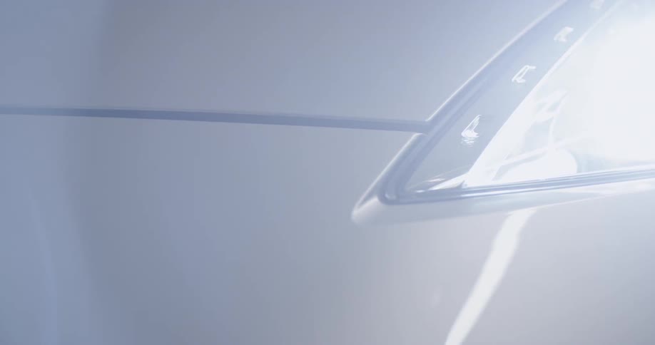 The headlight on this vehicle is very bright