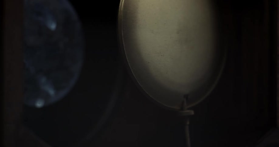 Pendulum swings back and forth in clock