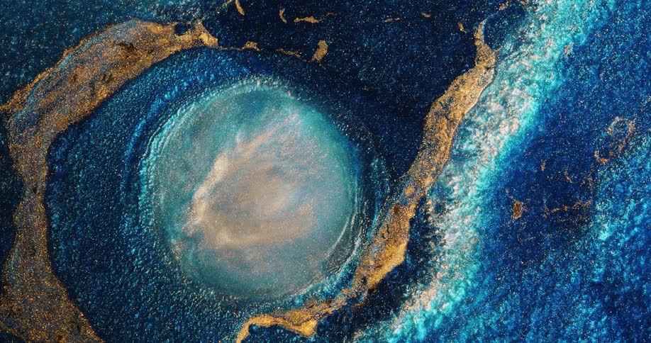The digital art moves in waves