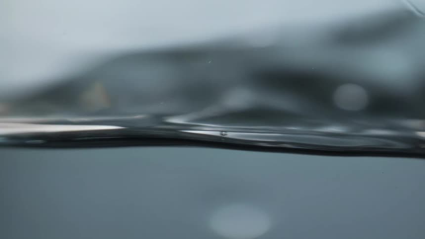 Flowing and rippling liquid