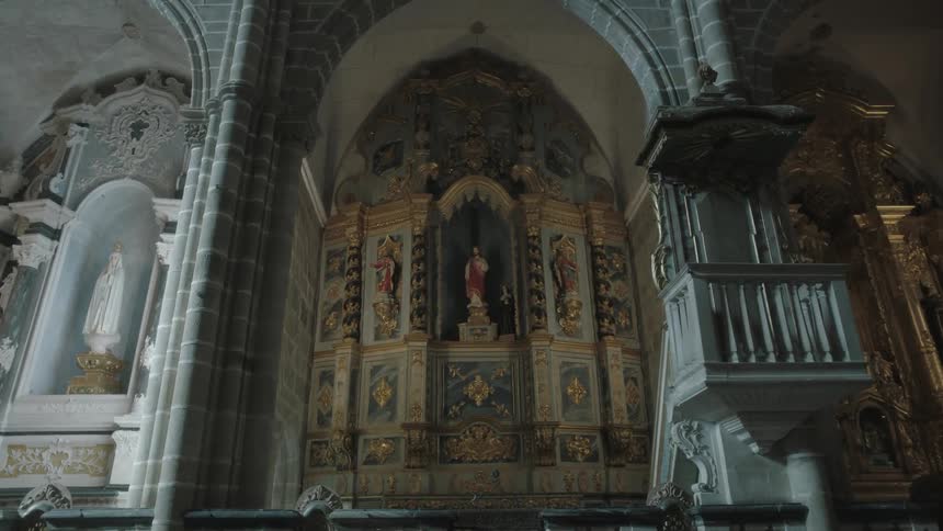 A church has many statues and pillars