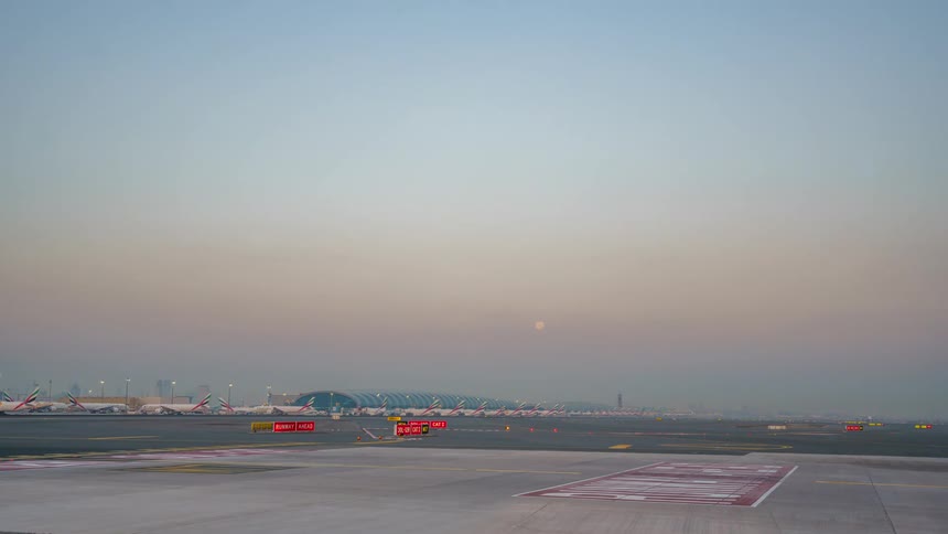 Time lapse of airplanes taking off and landing on runways
