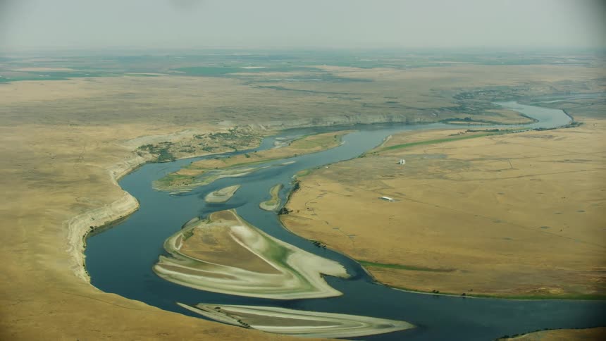 Aerial view of the Hanford Reach on the Columbia River in Washington
