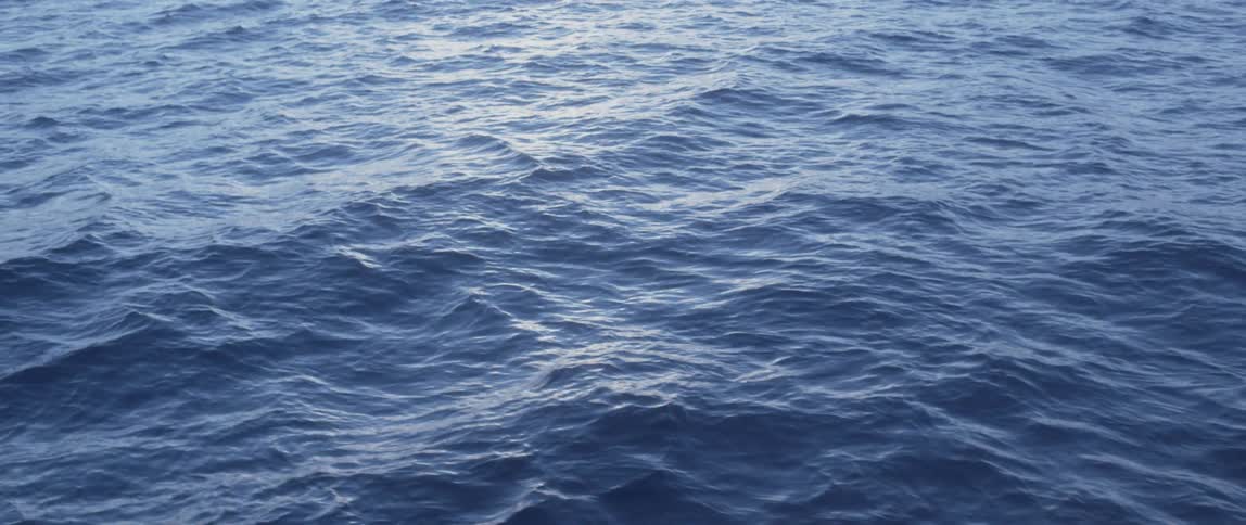 The sea waves rolling during the day