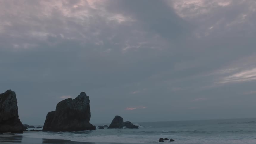 Rocky beach on a very cloudy day