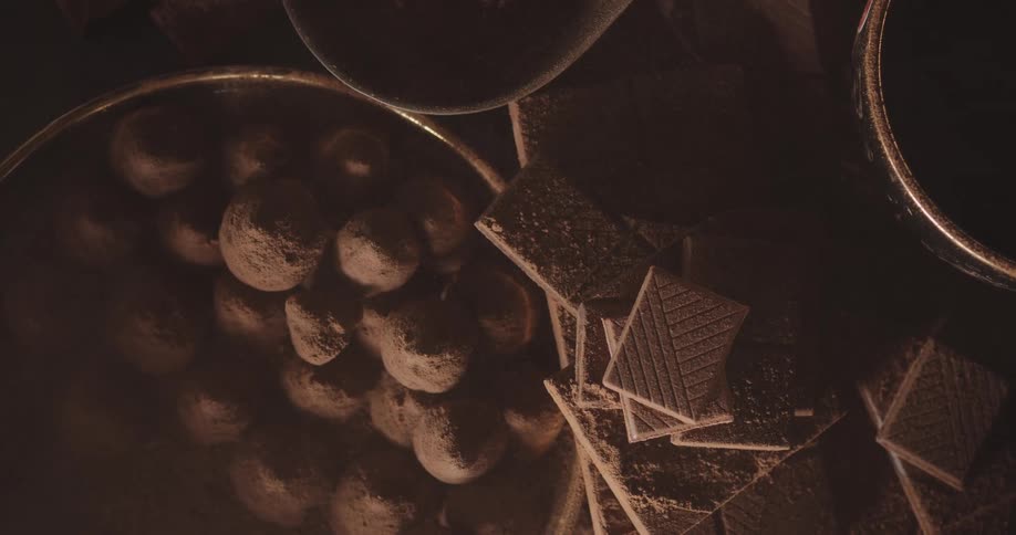 The pots are full of chocolate