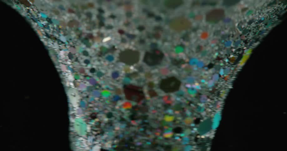 The artwork is spinning and moving around