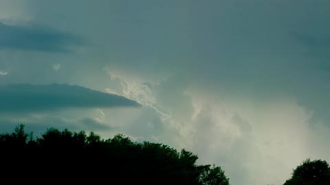 A scenery of cloudy weather before the storm