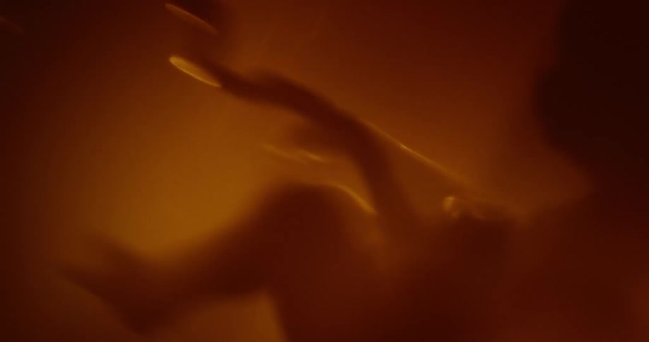 An animation of a fetus in the uterus
