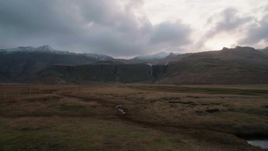 The view is of the nature area in the middle of the day in Iceland