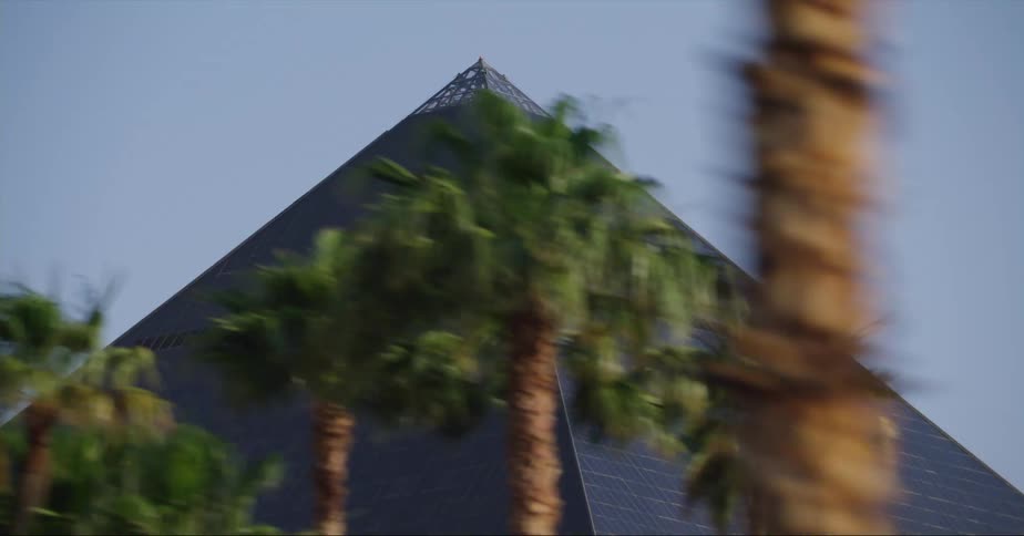 A view of the top portion of the luxor hotel
